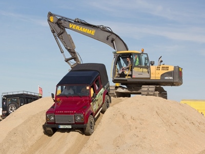 Sandtrack 4x4 by Jean-Pierre Paepe